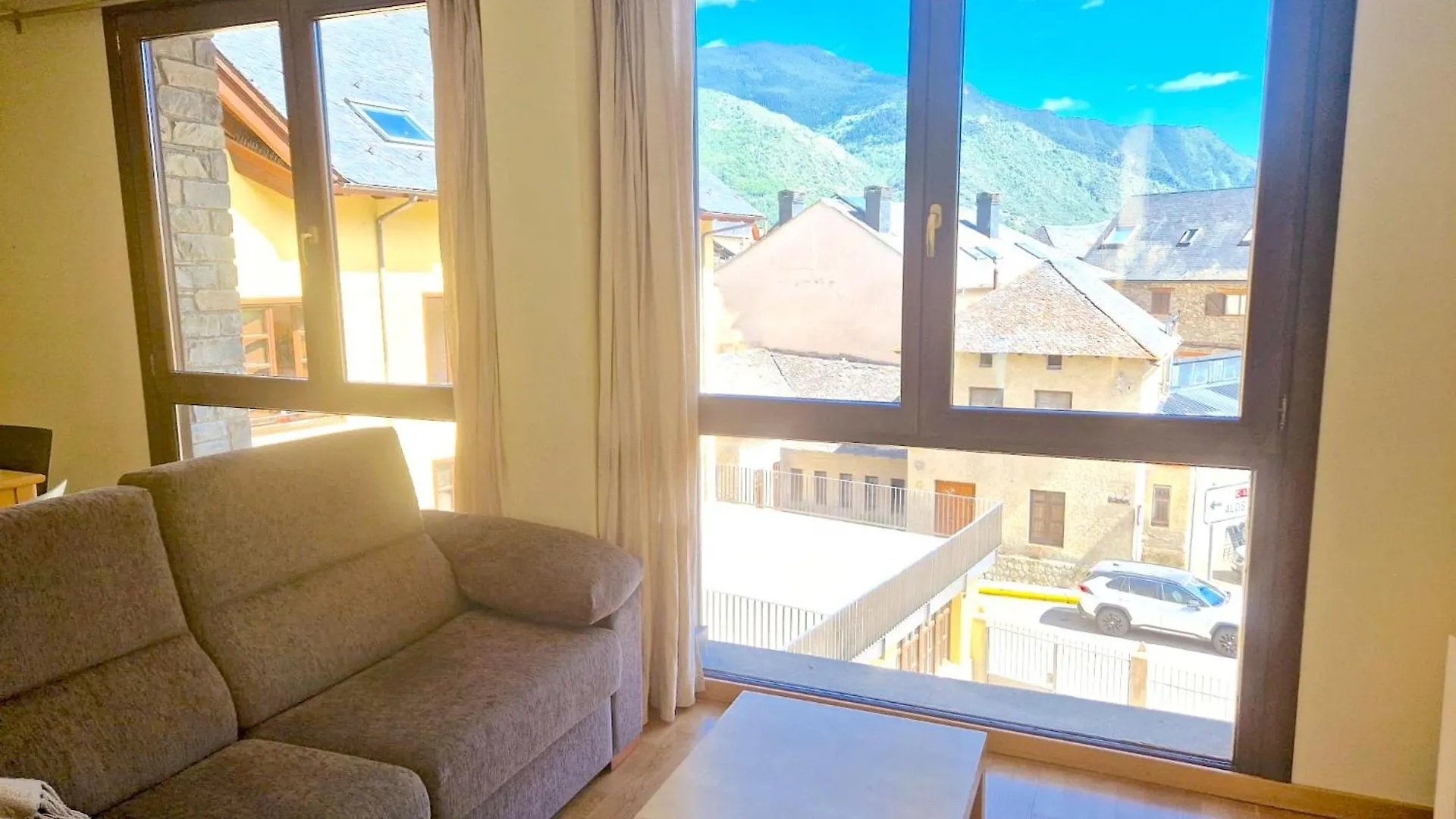 Apartament Familiar Amb Vistes By Rural D'Aneu Esterri D'Aneu 0*,